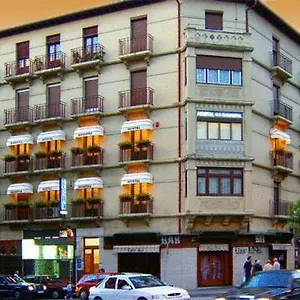 hostal-navarra-pamplona.sansebastianhotels.net/